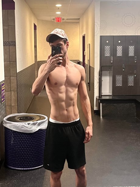 Von Halo Leaks von Nacktbildern auf OnlyFans