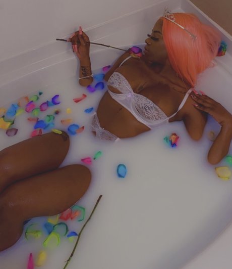 Princess Pretty Mf er OnlyFans Bilder