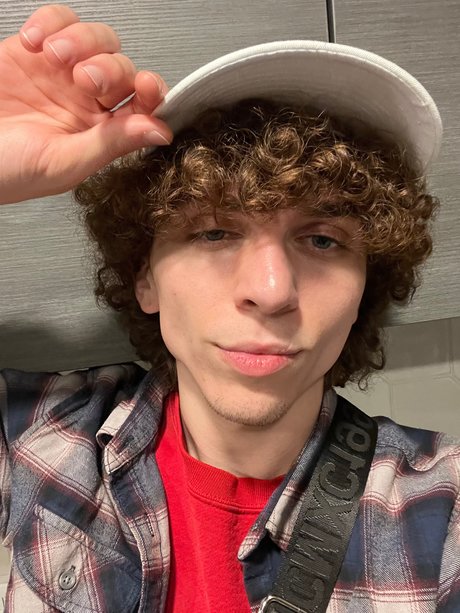 Evan B Leaks von Nacktbildern auf OnlyFans