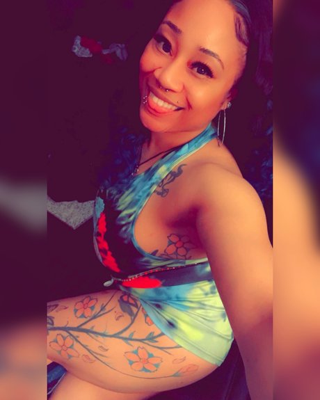 _MookieBee_ OnlyFans OnlyFans