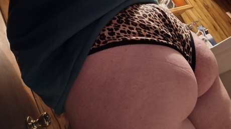 Princess Pink Ivy OnlyFans Leak