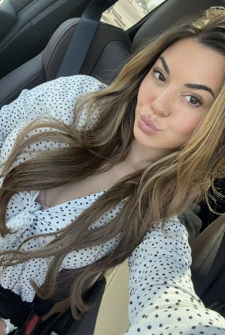 Steph pappas OnlyFans Model Bilder