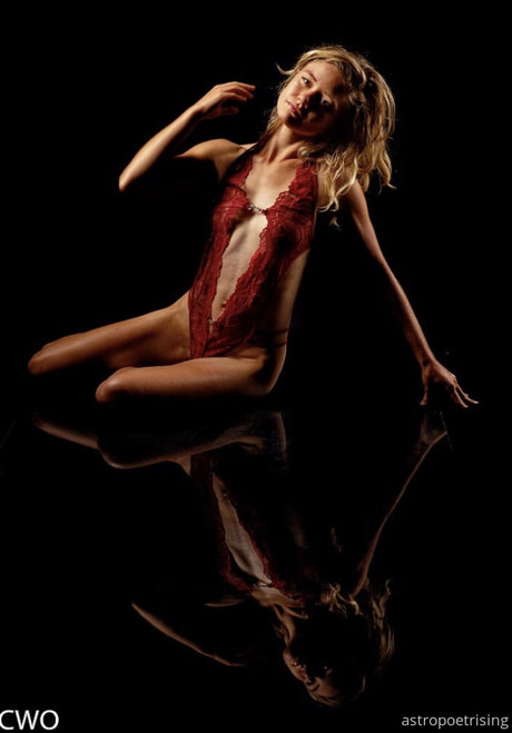 astropoetrising OnlyFans-Leaks