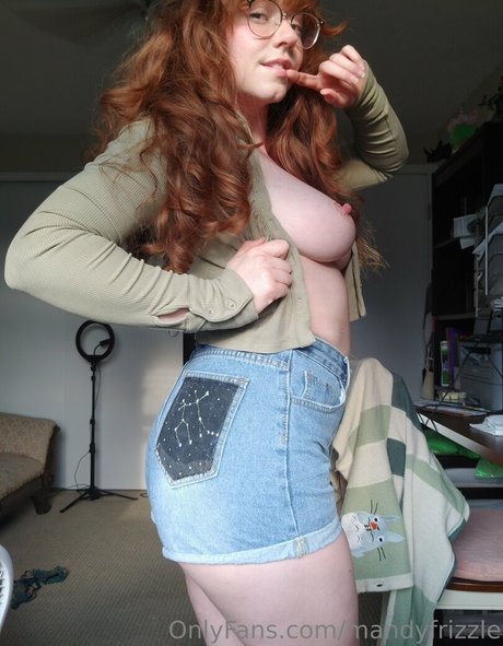 MandyFrizzle 