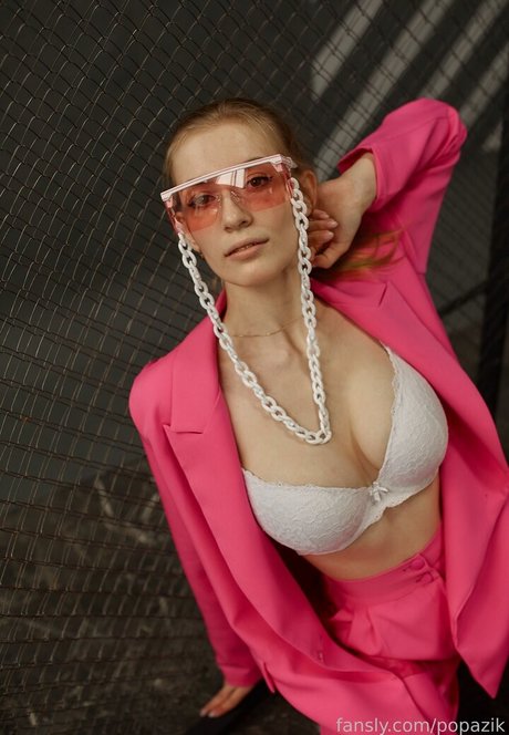 Popazik Nacktbilder von OnlyFans