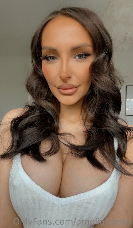 Skylar Taylor Model OnlyFans Foto