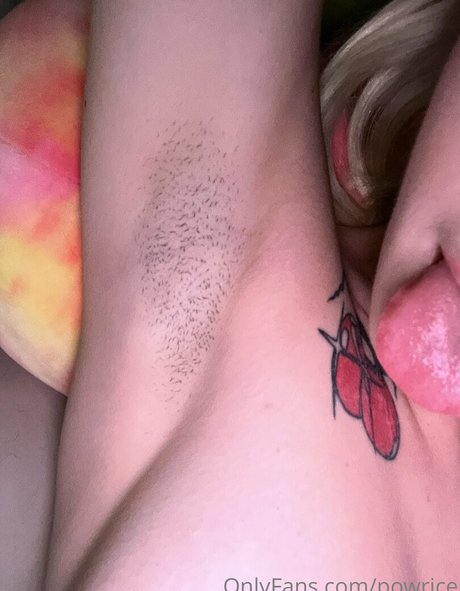 dünne asiatische teenager-onlyfans schön HD