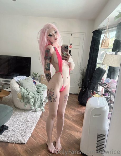 Powrice Oben ohne OnlyFans