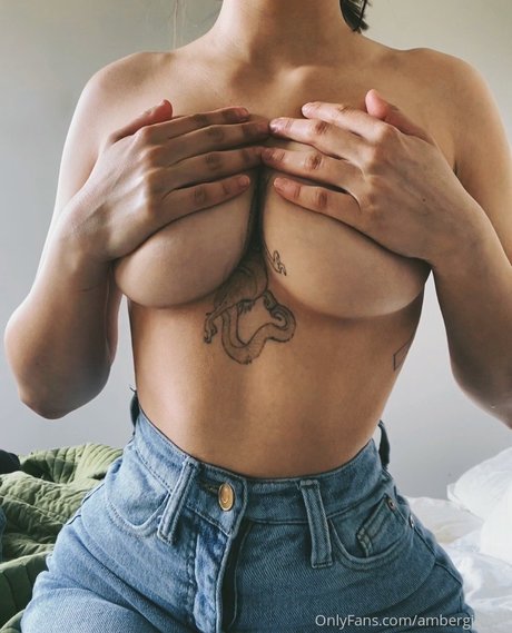 Amber Gianna OnlyFans Inhalte