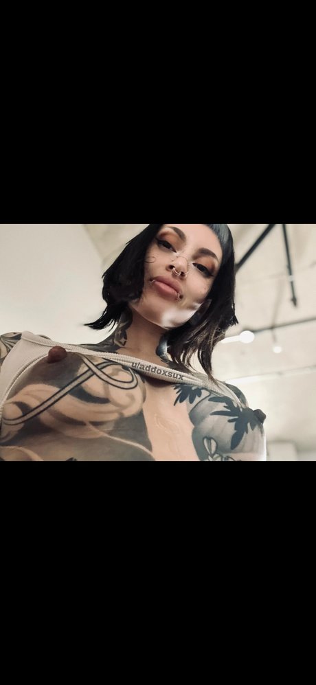 Addox Nacktbilder-Leaks von OnlyFans