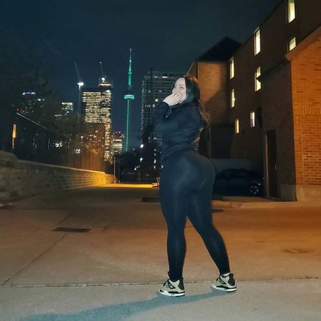 Anja Dee Joi OnlyFans