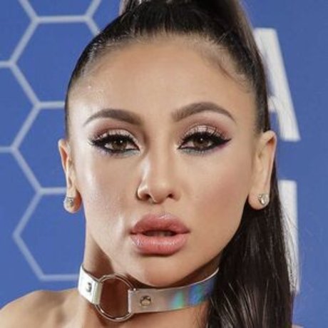 Audrey Bitoni OnlyFans Bilder nackt