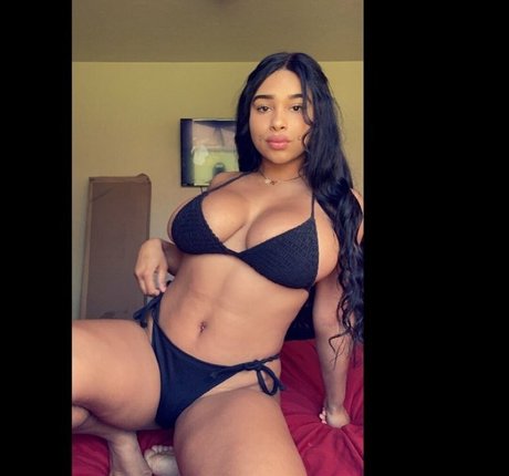 Thebae Breanna OnlyFans Nackt