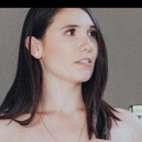 Caro Trueba OnlyFans explizite Inhalte