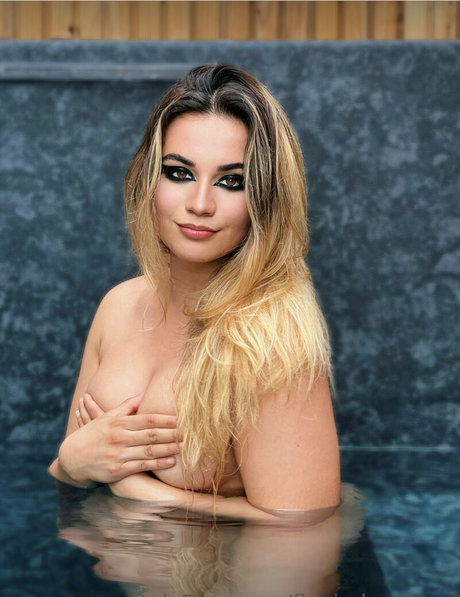 Flavia de Sousa_ Heiße OnlyFans Inhalte