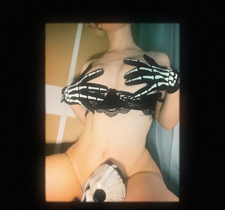 slowpenguin OnlyFans-Leaks