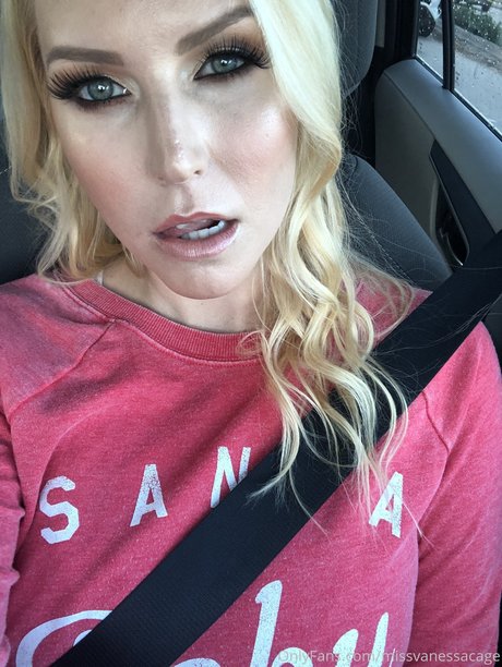 Vanessa Cage Nacktbilder von OnlyFans geleakt