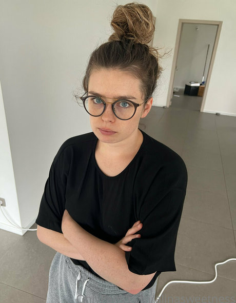 alinasweetness XXX OnlyFans