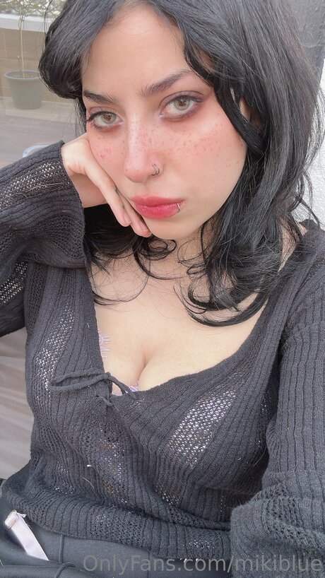 weibliche onlyfans schön Selfie