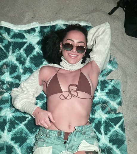 Kat Corrao Nacktbilder OnlyFans Leak