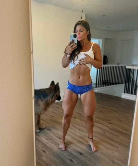 Katie Jones NurlyFans-Brüste