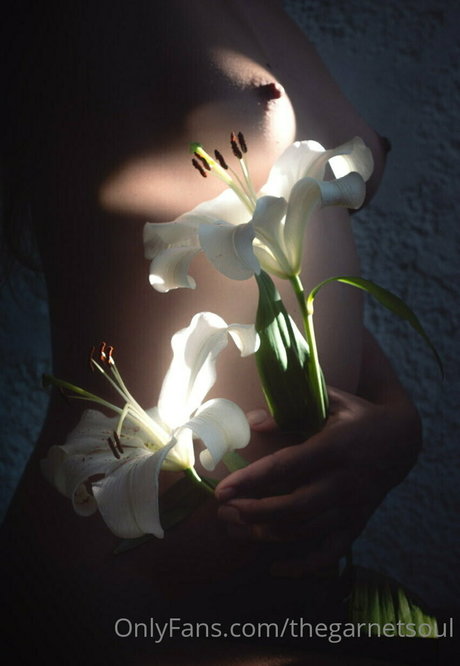 thegarnetsoul OnlyFans Pornografie