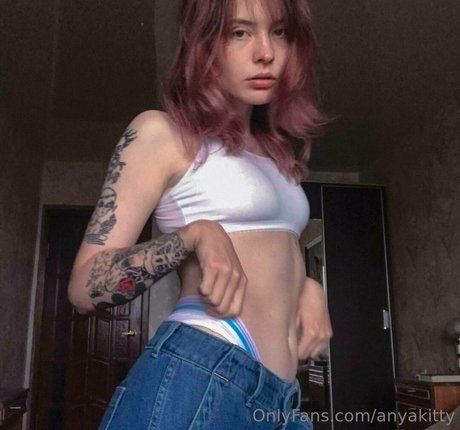 anyakitty OnlyFans Nackt