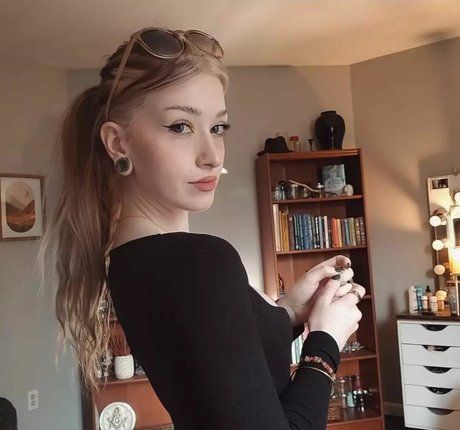 Christa Panek OnlyFans Leaks Gratis