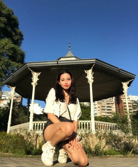 Milagros Seghi OnlyFans Lesbisch