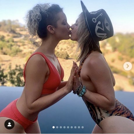 Thea Ulrich Nacktbilder von OnlyFans geleakt