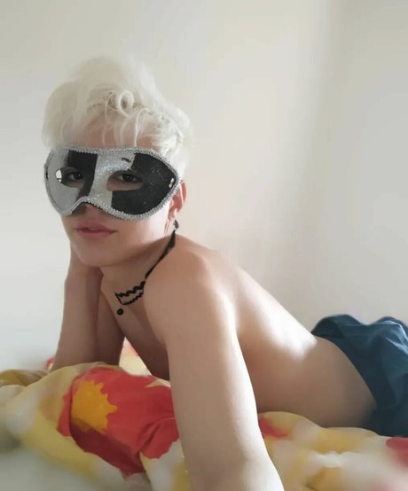 Blonditwink OnlyFans-Rezensionen