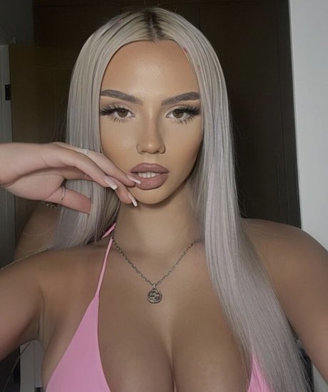 abbeyemx OnlyFans kostenlos geleakt