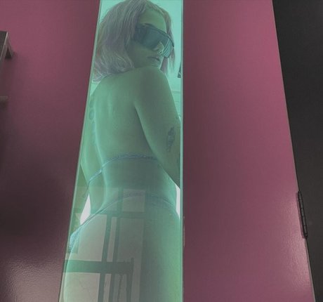 Azzy MC OnlyFans Sextape geleakt