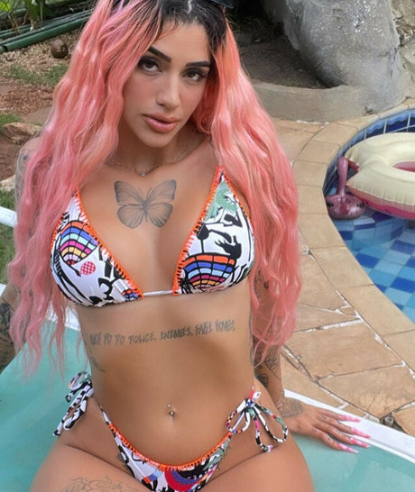 Azzy MC OnlyFans gratis