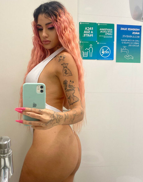 Azzy MC Nacktbilder geleakt OnlyFans Porn geleakt