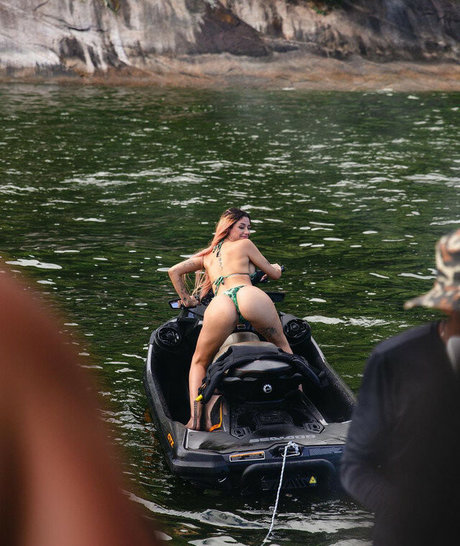 Azzy MC OnlyFans kostenlos