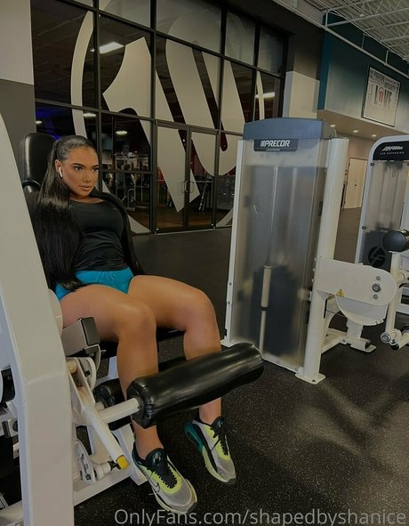 shapedbyshanice OnlyFans-Pornoleak