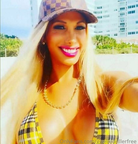 giselledrillerfree OnlyFans Lesbisch