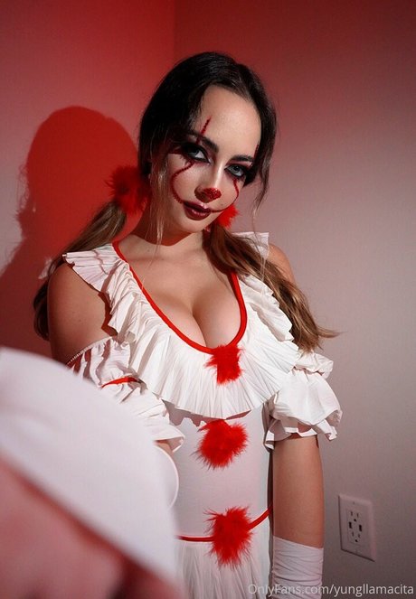 Lily Alcott NurlyFans-Brüste