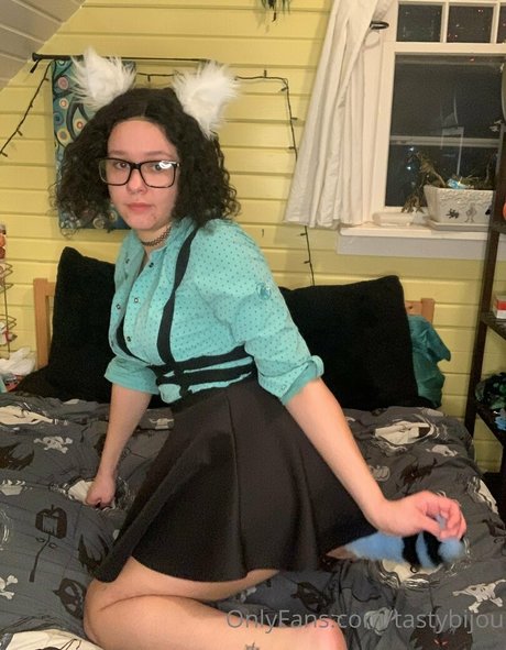 tastybijou OnlyFans Sextape