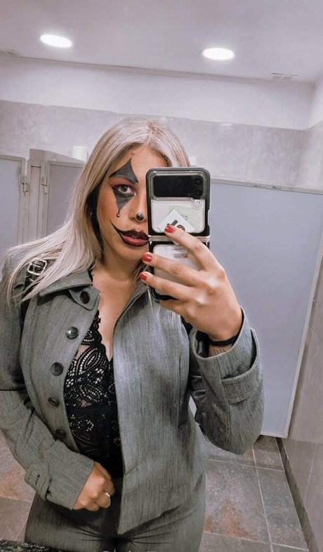 mtutsy Nacktbilder geleakt OnlyFans geleakt