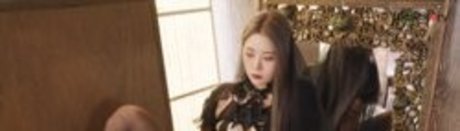 Bomi Girl Crush OnlyFans Nacktbilder