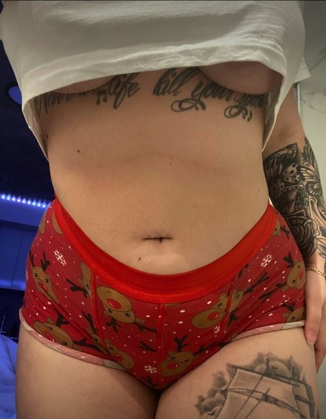 aquariusbbg OnlyFans-Rezensionen