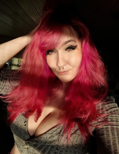 wzuia OnlyFans Sextape