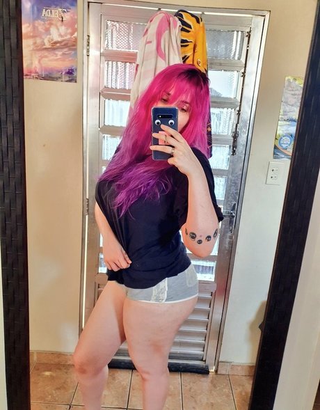 wzuia Leaks von Nacktbildern auf OnlyFans