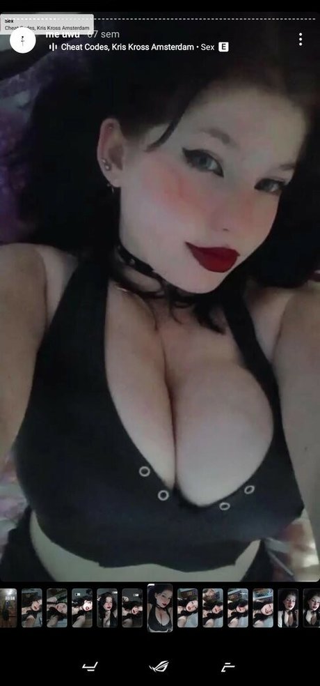 leilaaax x OnlyFans Model Bilder