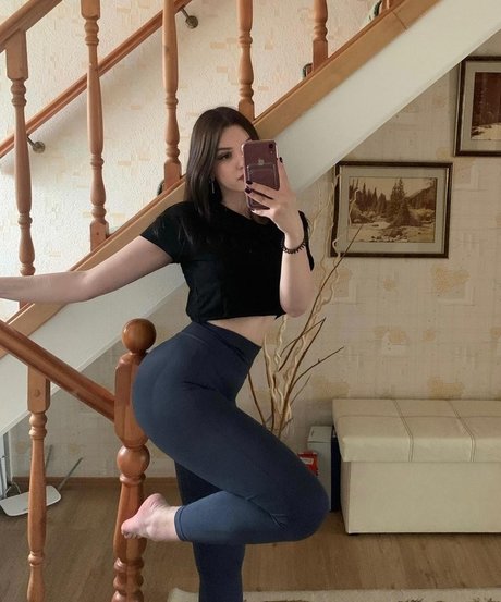 kurvige milf-onlyfans Aktbilder Bild