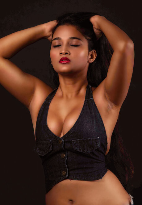 Tanyasinha Lovers Neues OnlyFans