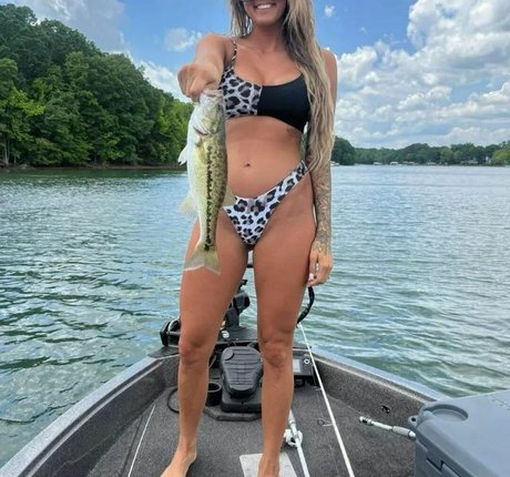Hottest Fishing OnlyFans Inhalte