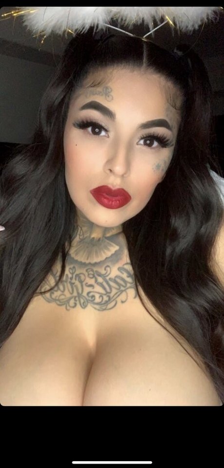 Monee gee OnlyFans schlank